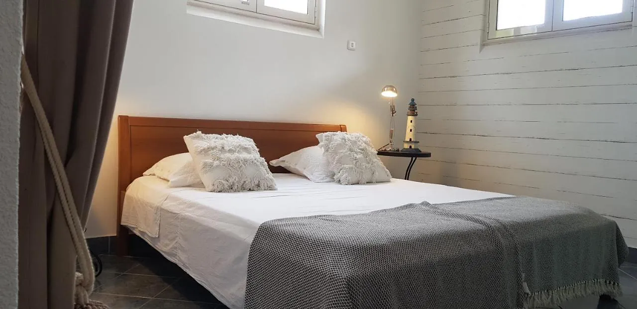 Mooi Kroatie Vakantiehuis Trogir Holiday home